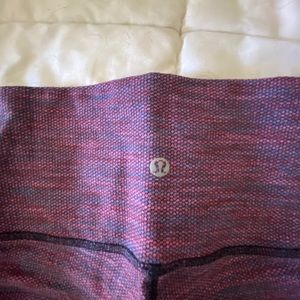 Lululemon sz6 Wunder Under crop Roll Down